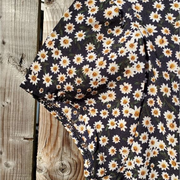 Summer Dress - Picture 2 of 11